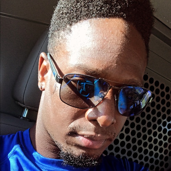 Meet your Posher, Steve. O Blake - Picture 2 of 5